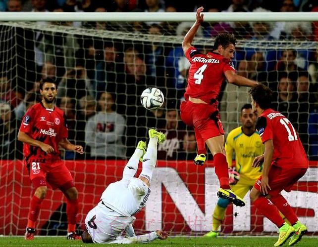 在近6场拉莫斯缺阵的欧冠比赛中 皇马1胜5负